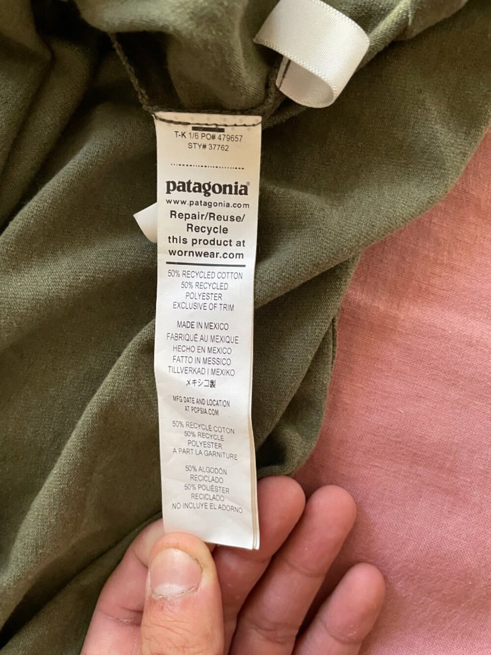 Patagonia Two Tone 'Responsibiliti-Tee' Unisex T-Shirt - Size L - Picture 9 of 9